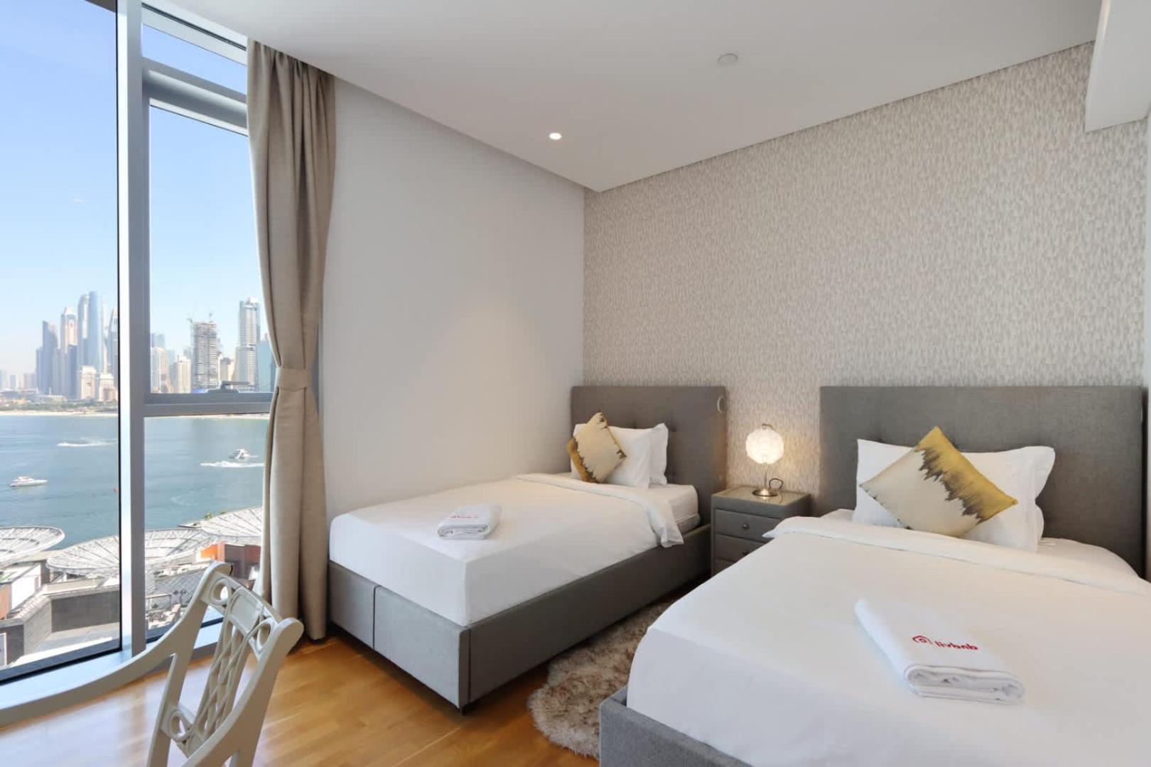 Livbnb - Ain Panorama, 3br With Maid's Apartment