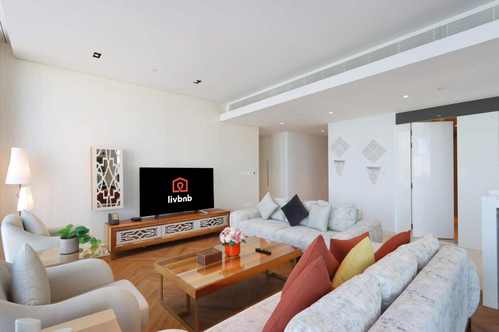 Livbnb - Ain Panorama, 3br With Maid's Apartment