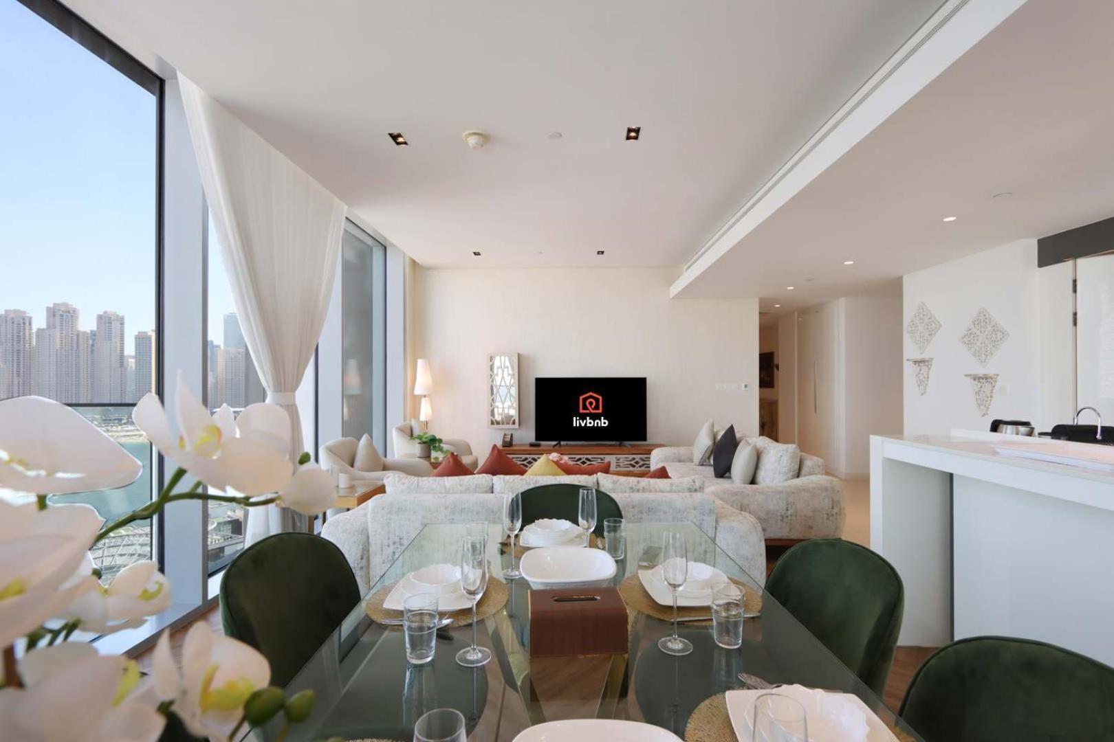 Livbnb - Ain Panorama, 3br With Maid's Apartment Dubai