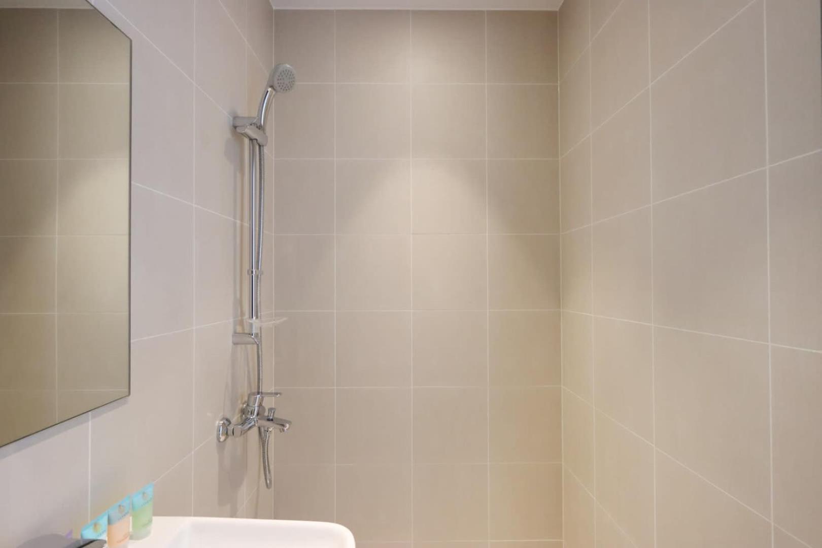 Livbnb - Ain Panorama, 3br With Maid's *